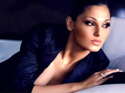 anna tatangelo singer